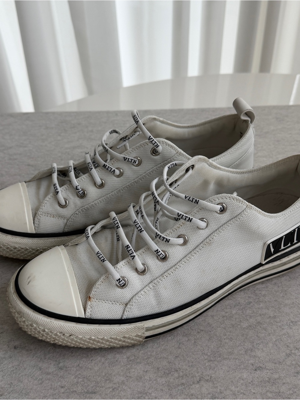Valentino Garavani White Canvas Low-Top Sneakers with Black Trim